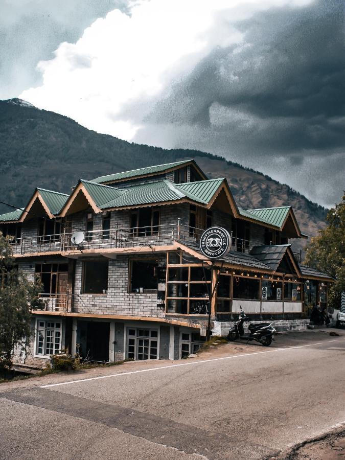 Throttle Shrottle Moto Hostel Manali  Ngoại thất bức ảnh